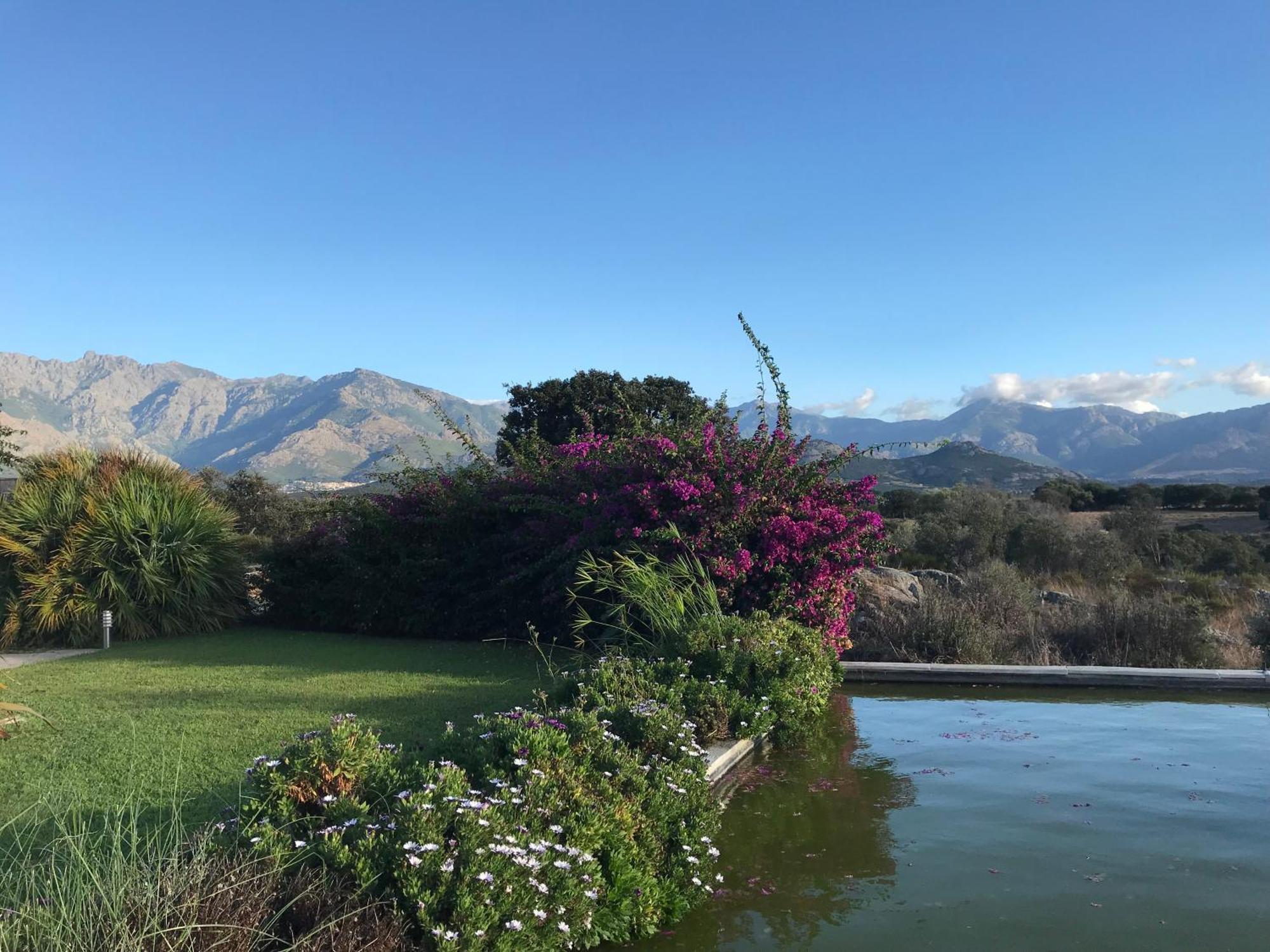 لوميو Villa La Vista المظهر الخارجي الصورة