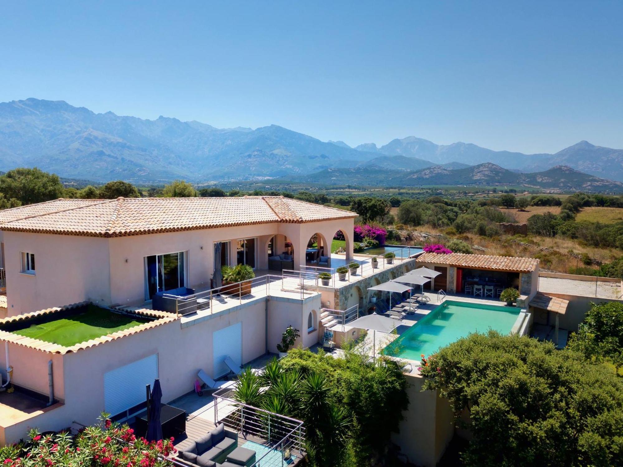 لوميو Villa La Vista المظهر الخارجي الصورة